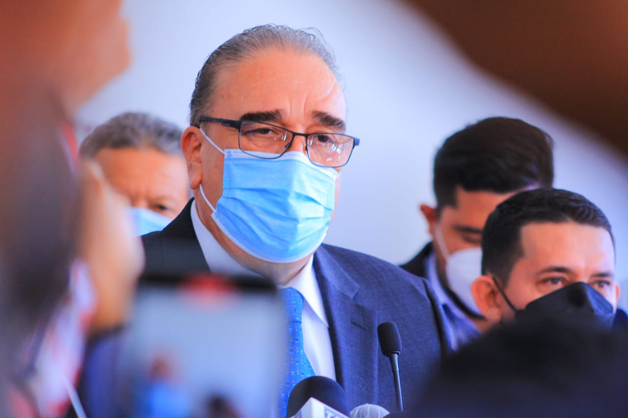 Donato Vaquerano presenta su renuncia irrevocable al partido ARENA donato-vaquerano-presenta-su-renuncia-irrevocable-al-partido-arena